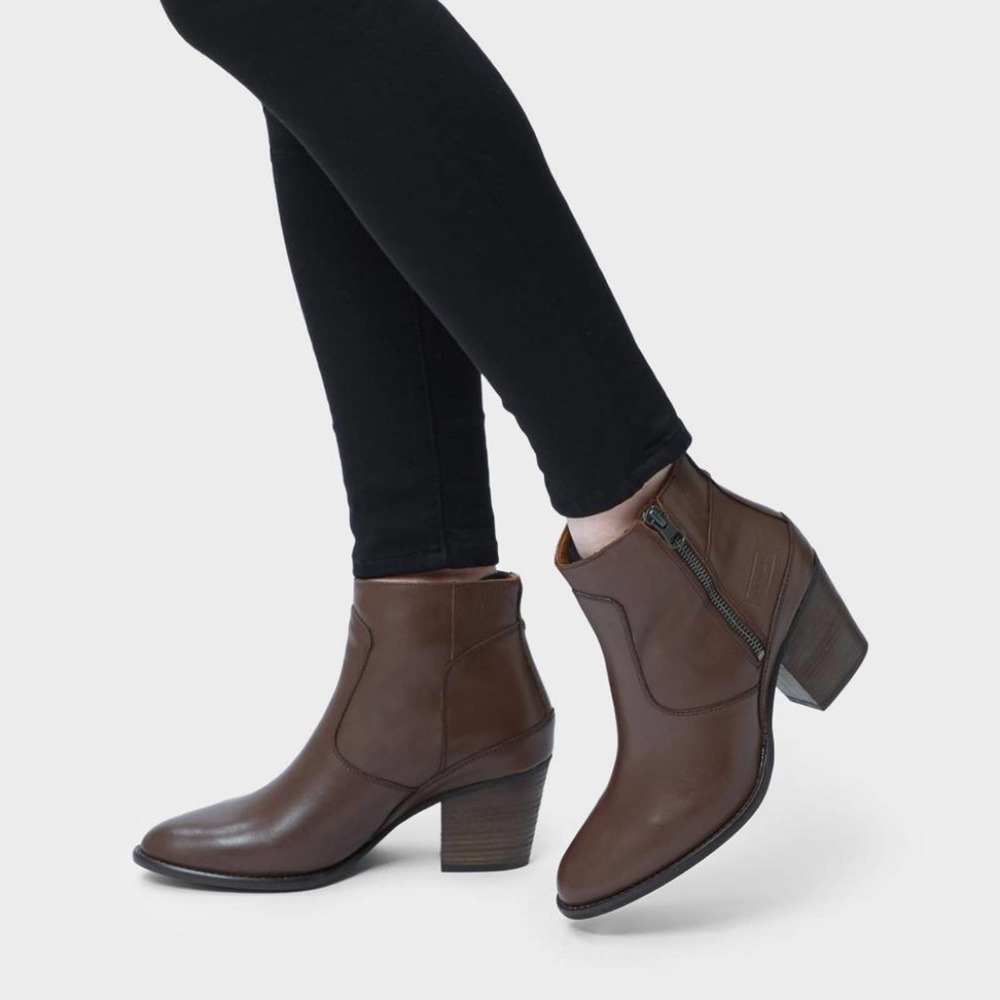 NEW Hunter Refined Leather Ankle Booties Brown 9.5